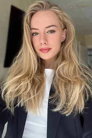 ANNA, 21