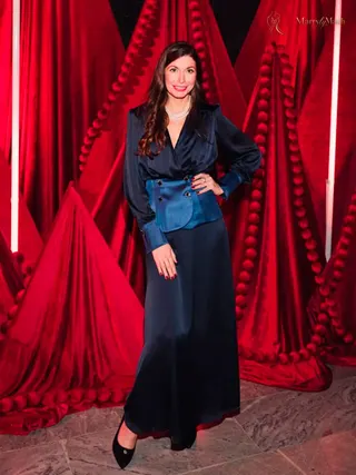 ANNA, 40