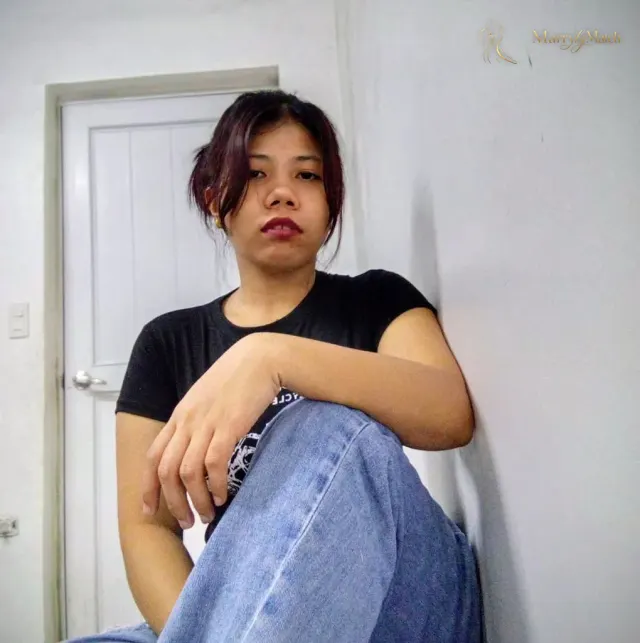 Another photo of Maricel