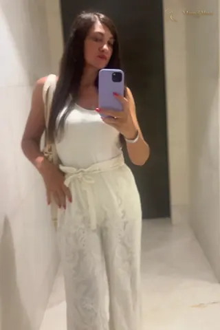 Another photo of ALEKSANDRA