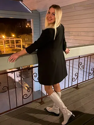 Another photo of DARYA
