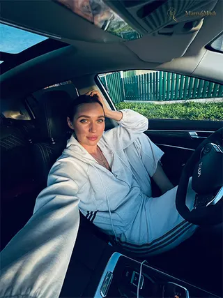 Another photo of YANA