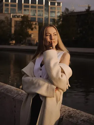 ALESYA, 39