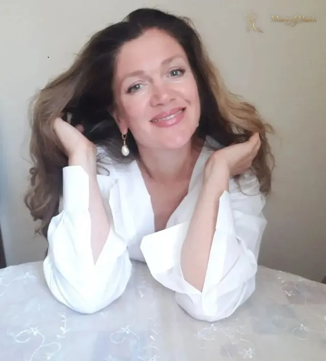 Irina, 52