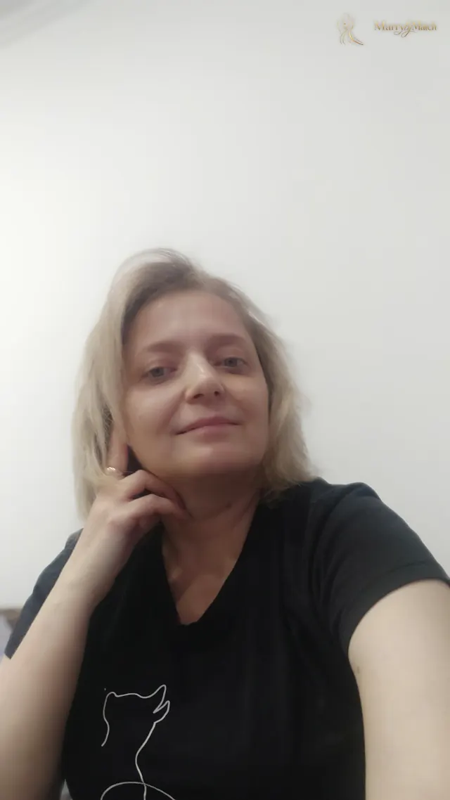 Irina, 49