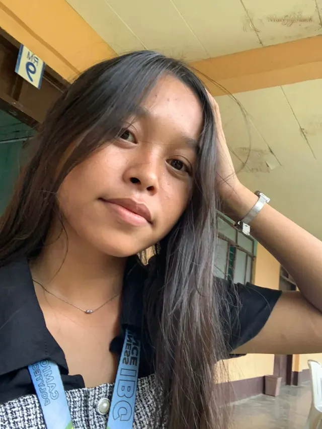 Leah Mae, 21