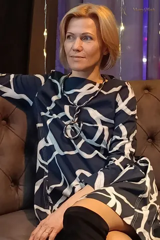 Another photo of YULIYA