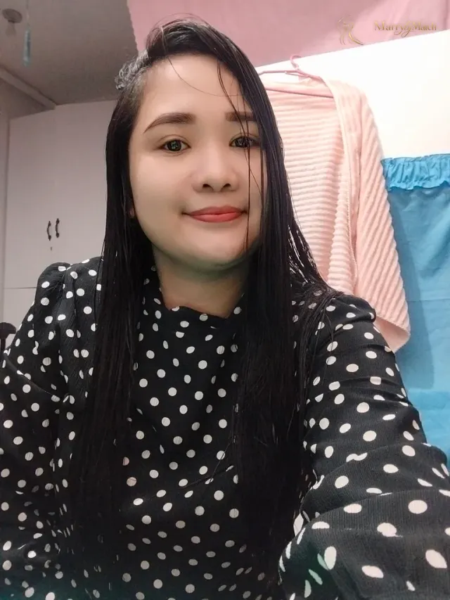 Another photo of Yhang