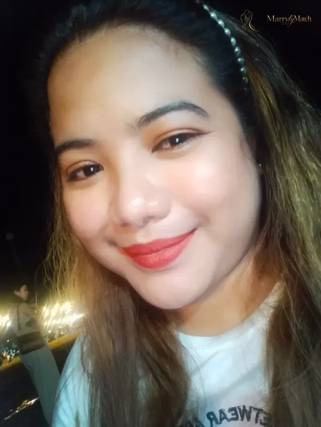 Hazel, 29