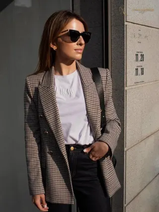 Another photo of ANNA