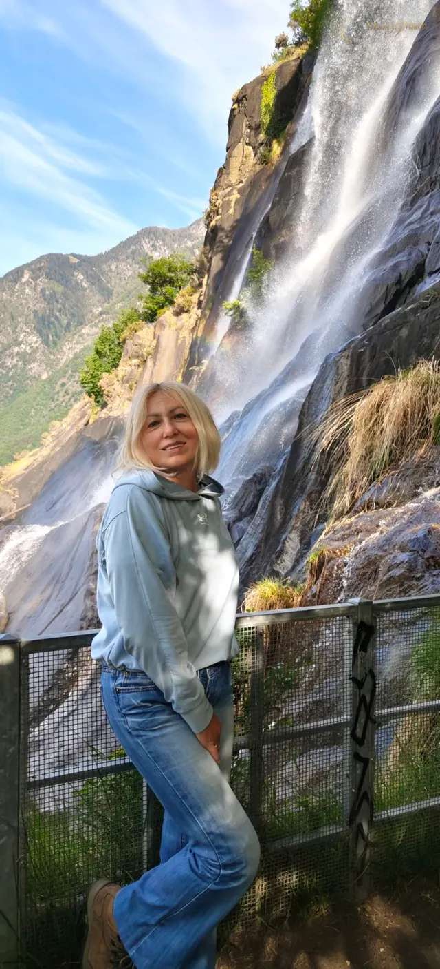 Larysa, 56