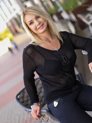 Another photo of ELENA