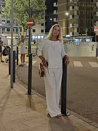 Another photo of ELENA