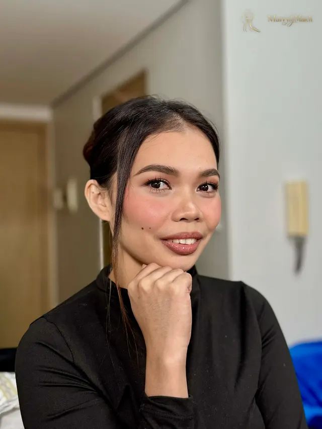 Another photo of Jocelyn