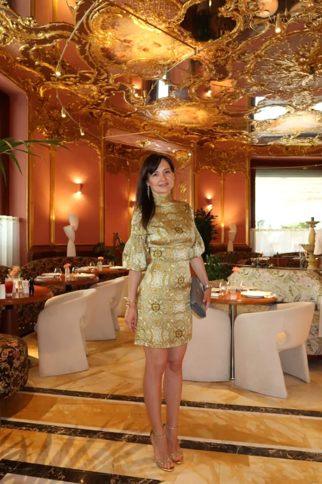 Another photo of Alina