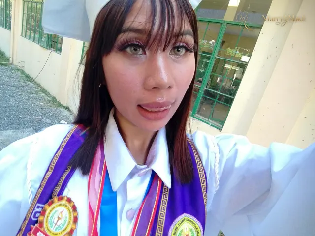 Another photo of Jessica