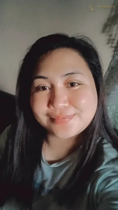 Another photo of reydel marie
