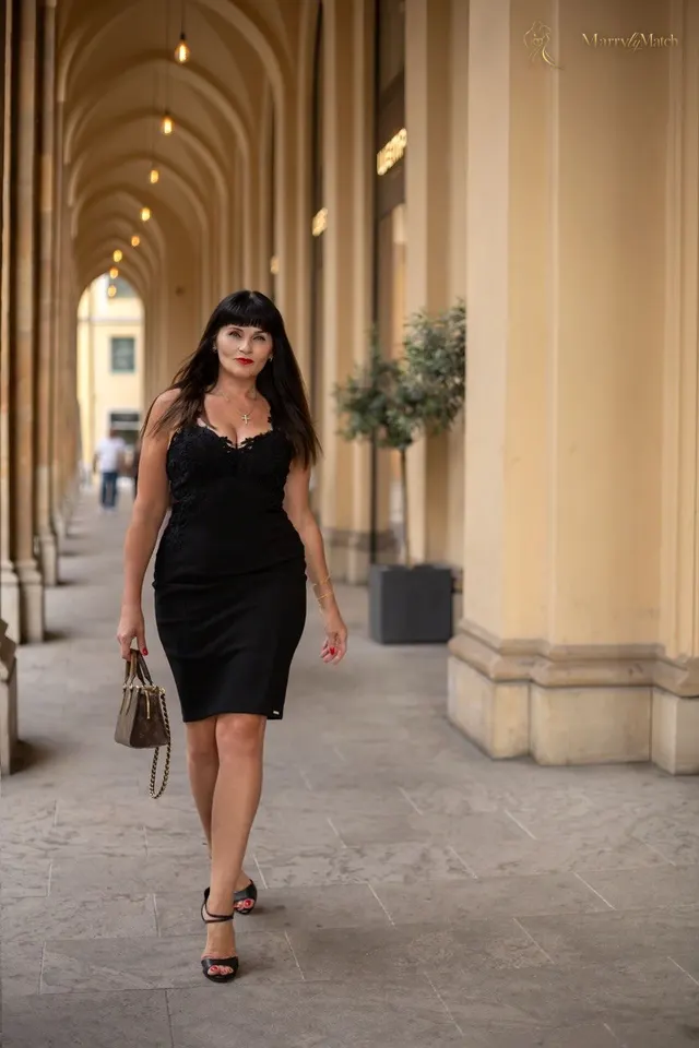 Viktoria, 55