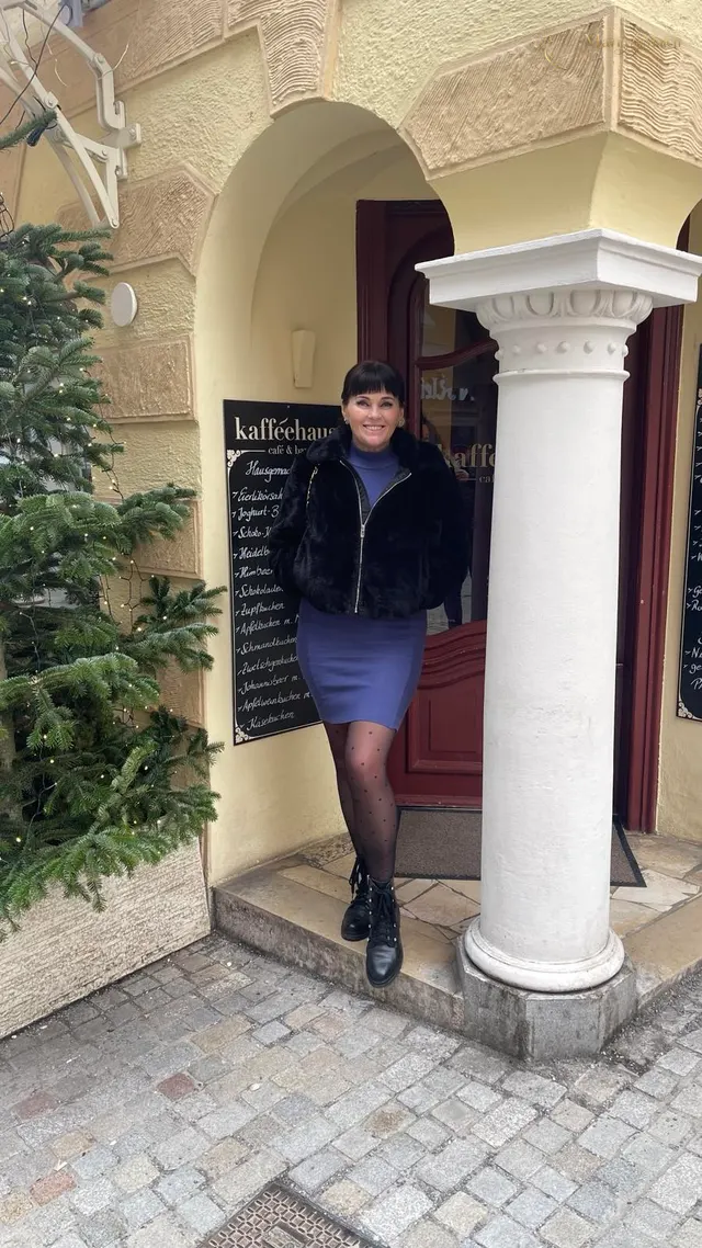 Another photo of Viktoria
