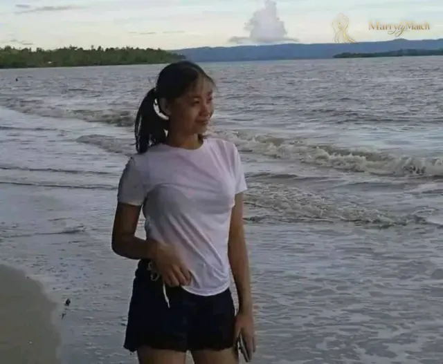 jennaziel, 22
