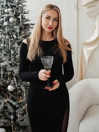 Another photo of ELENA