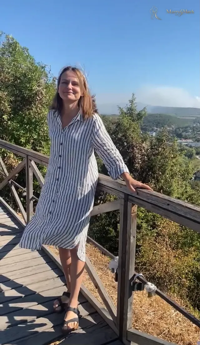 Another photo of Oksana