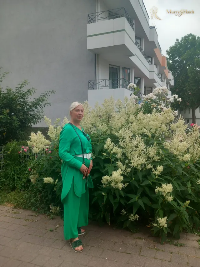 Another photo of Viktoriya