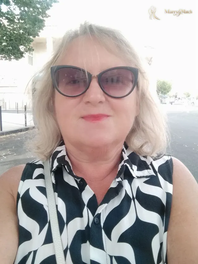 Svitlana, 65