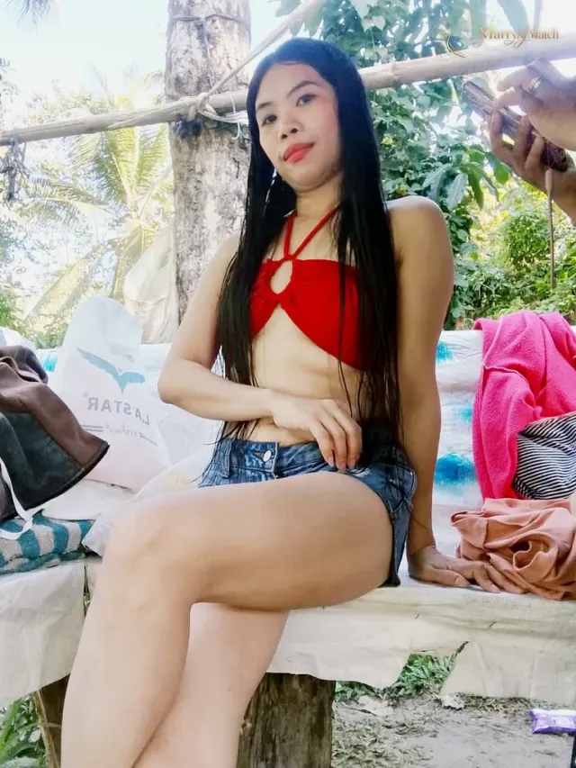 Another photo of Mileen