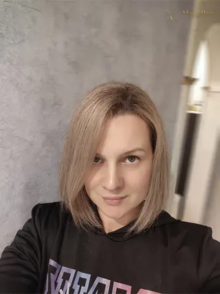 ELENA, 42
