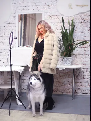 Another photo of YULIYA