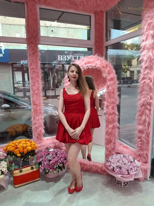 Another photo of Yuliia