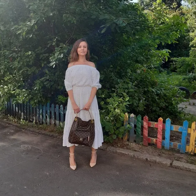 Another photo of Yuliia
