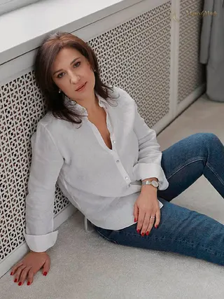 MARIYA, 47