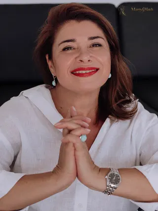 OKSANA, 53