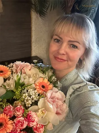 Another photo of SVETLANA