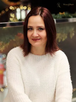 ANZHELA, 55