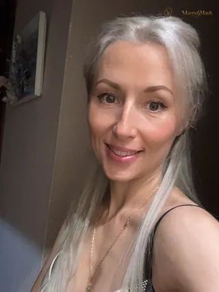 Another photo of YULIYA