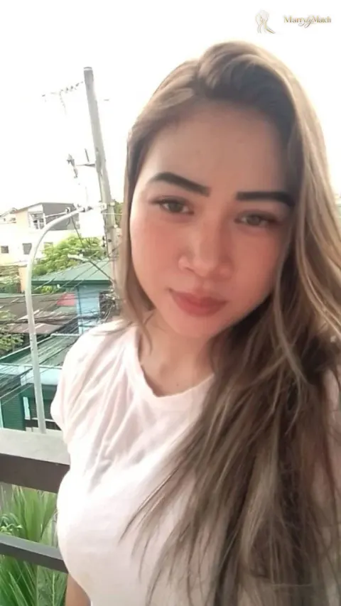 Lovely, 27