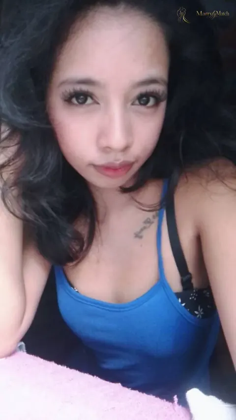 Another photo of Lalaine