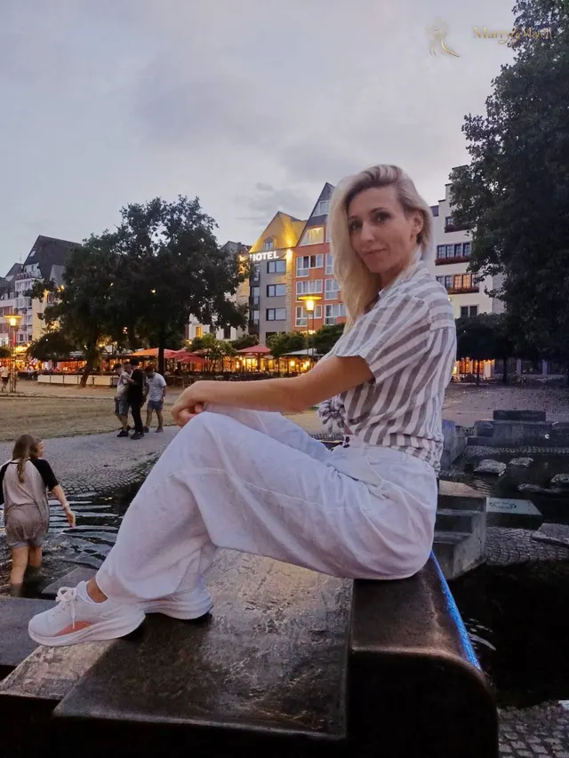 Another photo of Olena