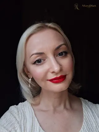 ANNA, 43