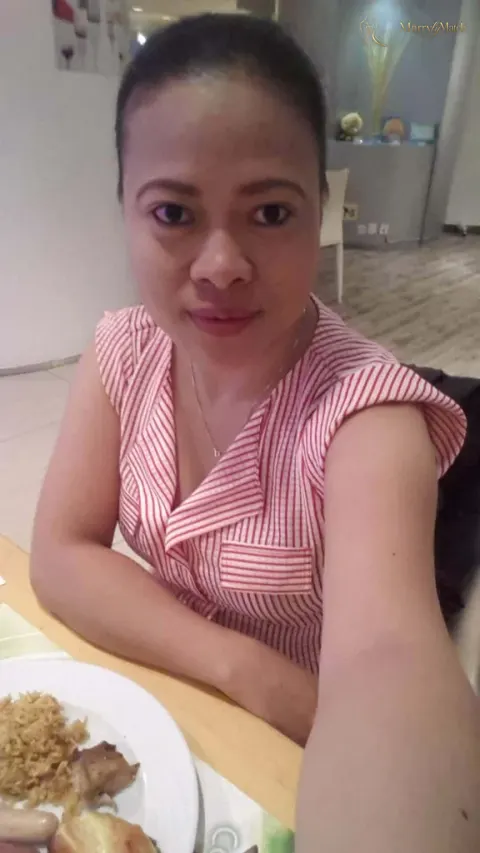 rashel joy, 41