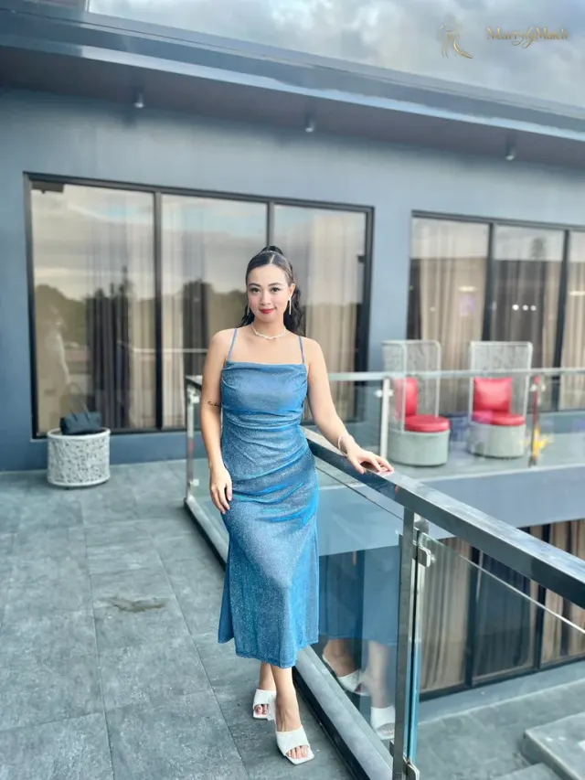 Another photo of Alicia