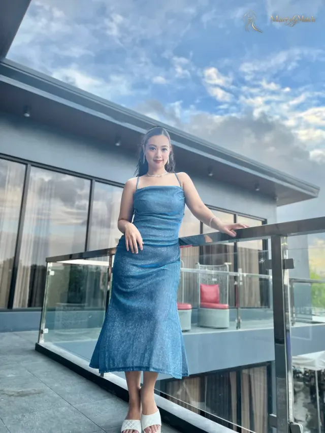 Another photo of Alicia