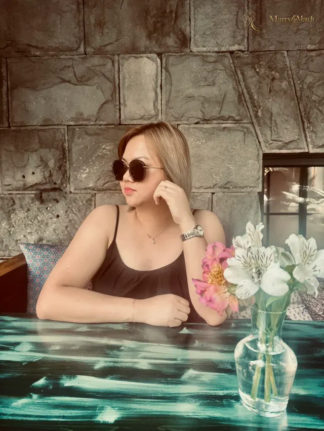 Gail, 39