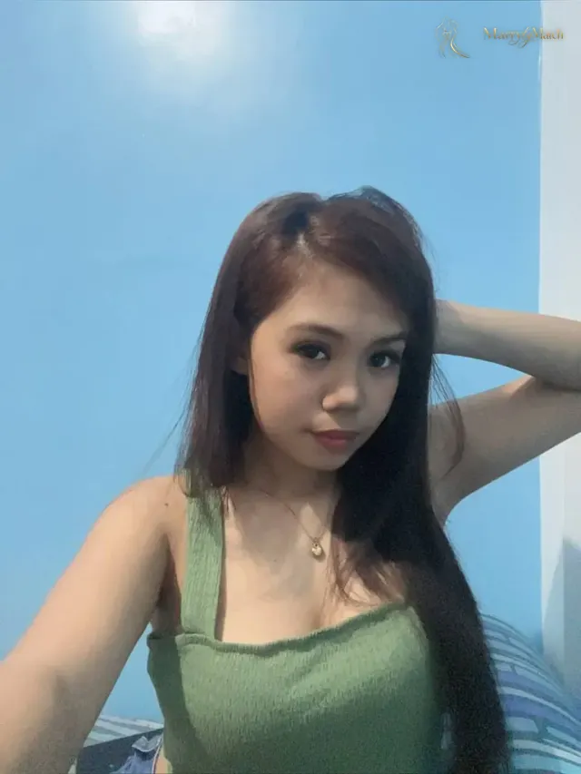 Another photo of anna