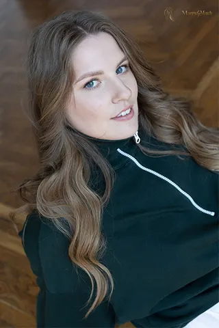 TATYANA, 27