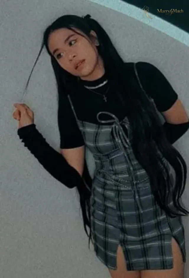 Another photo of Trisha