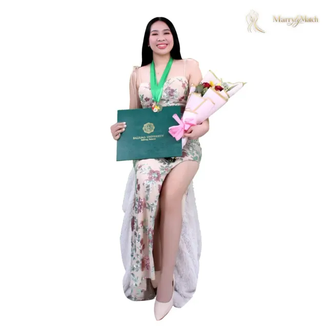 Trisha, 23